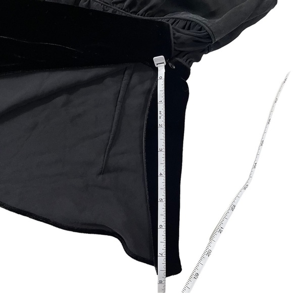 Talbots Womens Black Silk & Rayon Faux Wrap Sleeveless V-Neck Blouse Size 10 Lux - Picture 7 of 14